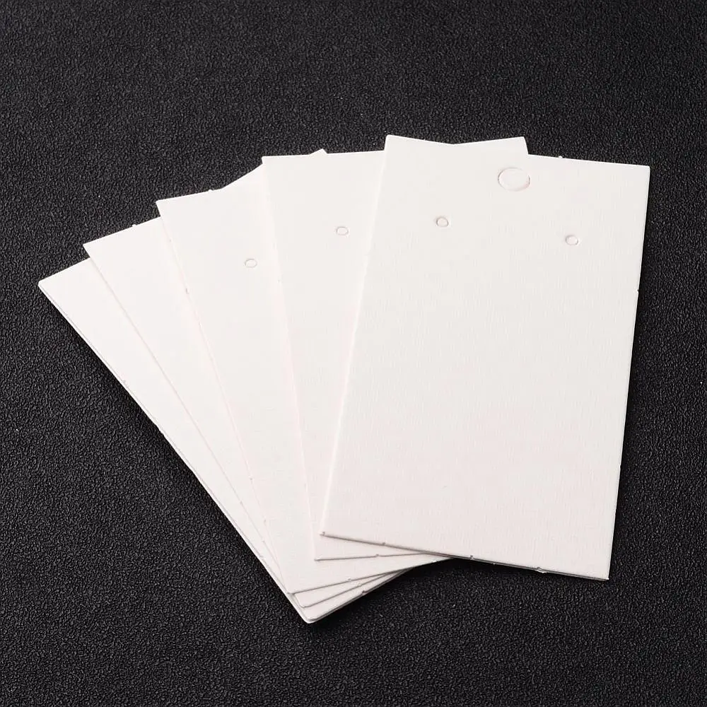 cartao-de-papel-para-brincos-com-tres-furos-branco-90mm-de-comprimento-e-50mm-de-largura
