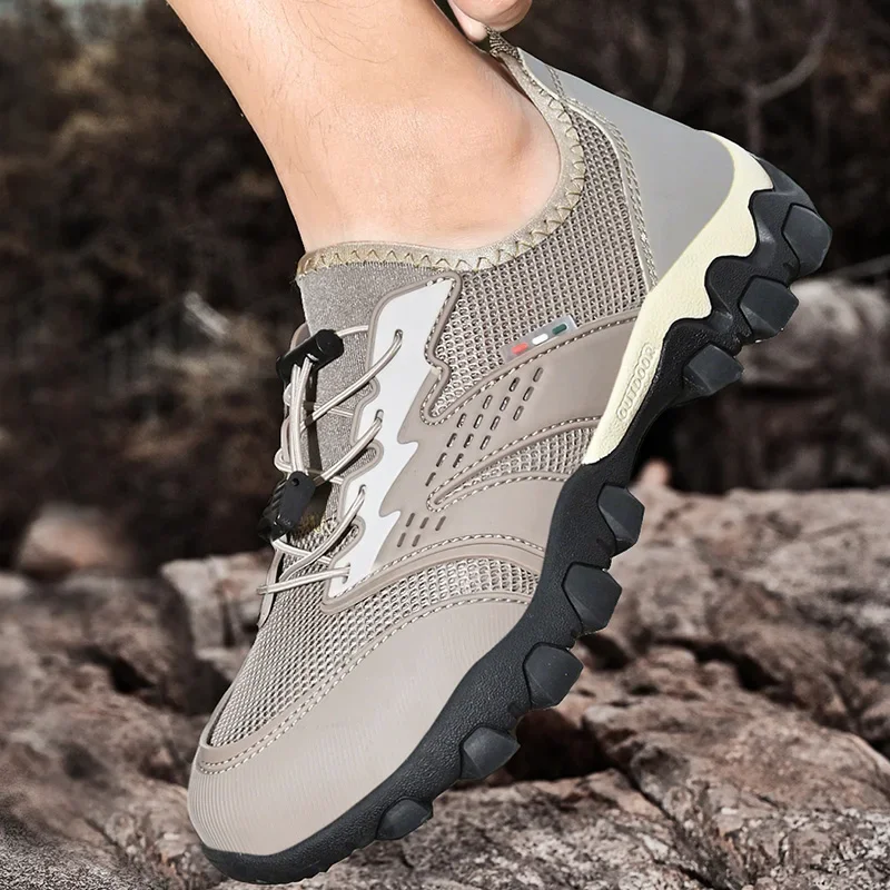 

Summer Mesh Men's Shoes New Breathable Flat Casual Shoes Outdoor Walking Men's Sneakers Hiking Shoes Zapatillas Hombre Hombres