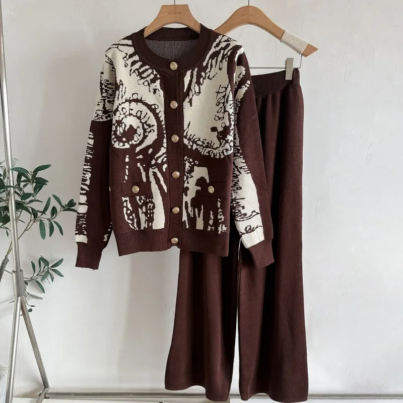 

Blouse Trousers Suit Women Fall Winter Printed Metal Buckles Knitwear Cardigan Sweater Wide-Leg Pants Comfortable Casual Niche