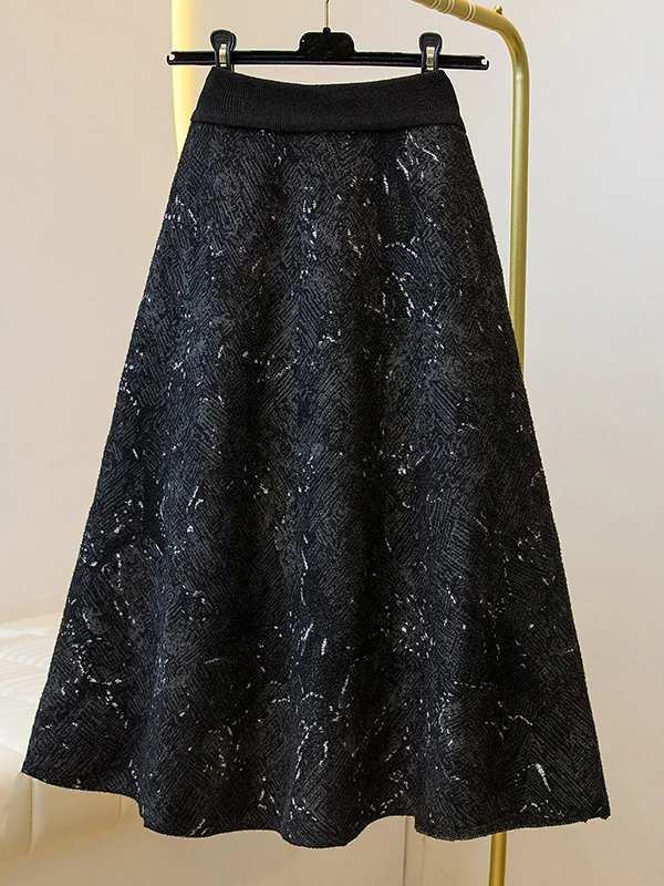 

plus Size Women's Black A-Line Skirt Spring 2026 Elastic Slimming Knitted Midi Skirt Versatile Large Swing High Waist