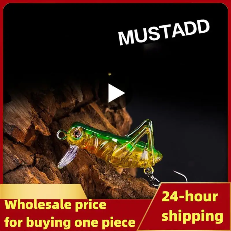 lot 4.5cm 3g Grasshopper insect Fishing Lures Flying Wobbler Lure hard bait Lifelike Artificial bait Bass Swimbait pesca