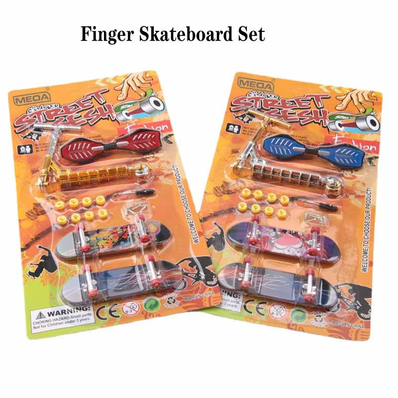 Mini lega Finger Scooter Tool Assembly Set Toy novità Fingertip Skateboard ragazzi 6 anni + modelli di giocattoli da gioco Desktop