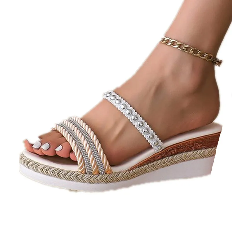 NEW Beach Slippers for Women 2024 New Thick Sole Sandals Summer Versatile Women's Sandals Wedge Heel Thick Sole Plus Size 42