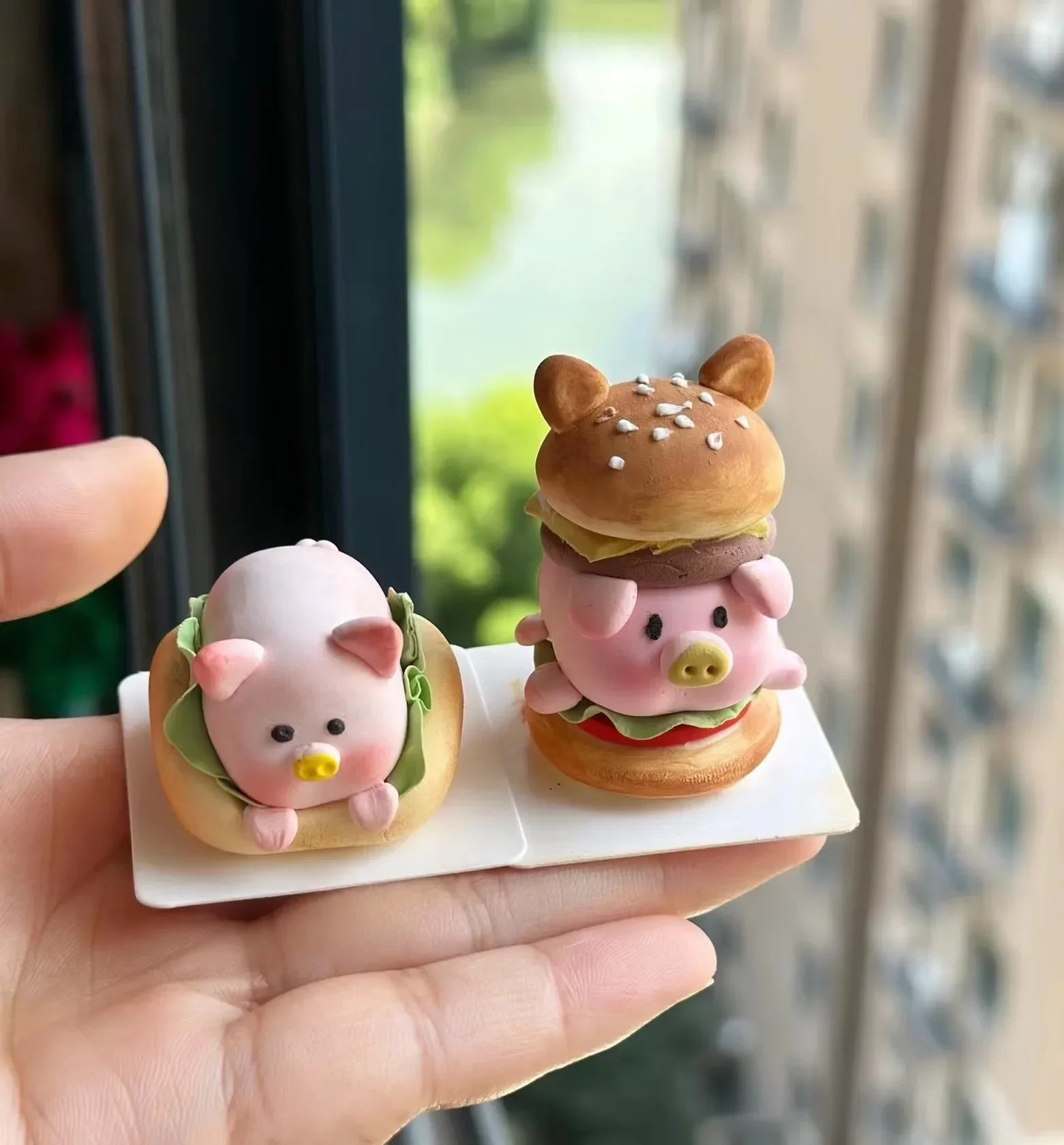 Poppenhuis Klei Verjaardagstaart Popfeest Miniatuur Dessert Mini Shoot Props Miniatuur Verrassingscadeau Burger Varken Cartoon Cake Ob11