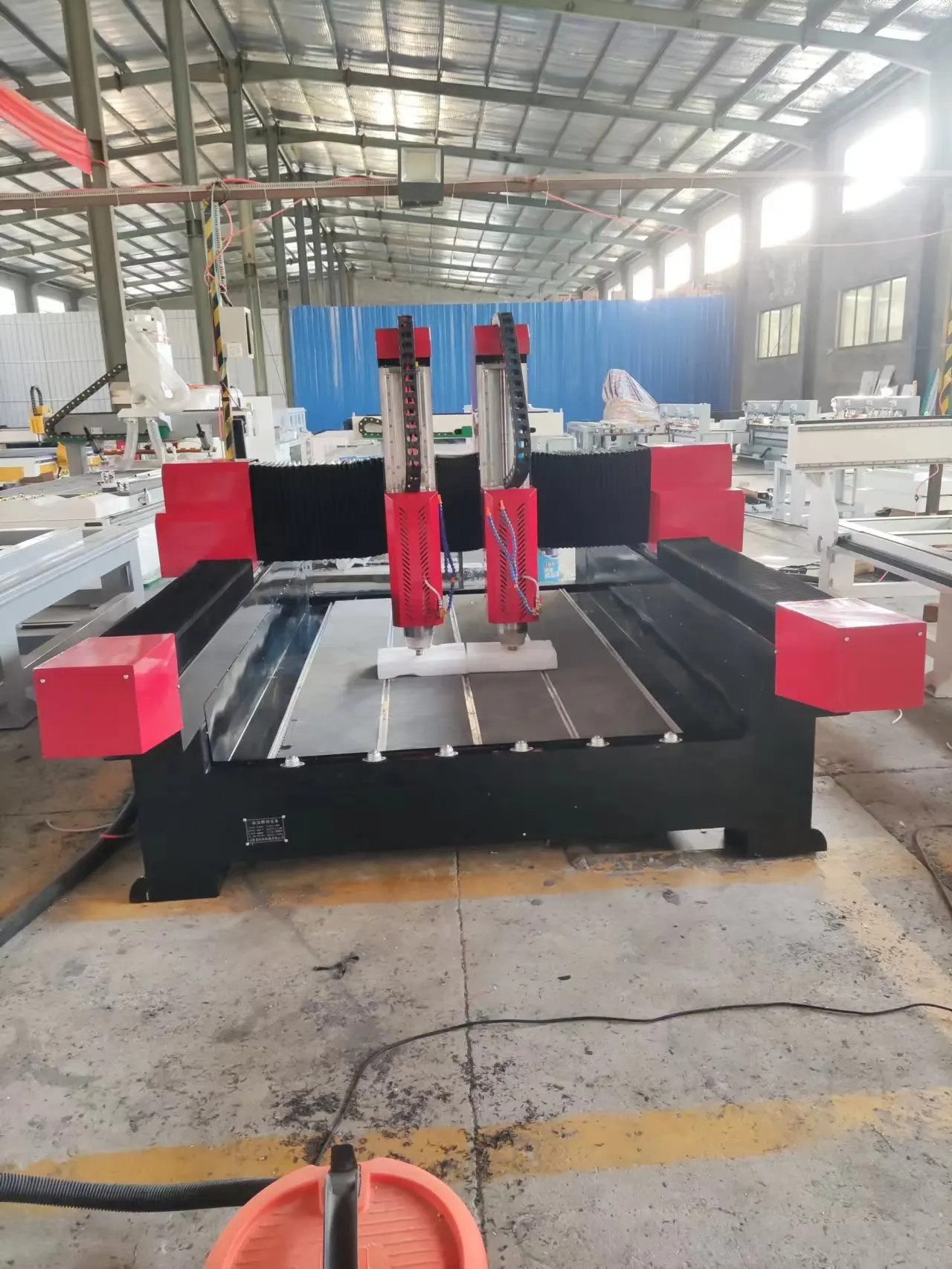 1325  3kw cnc independent double head  heavy -duty stone engraving machine.(EXW price)