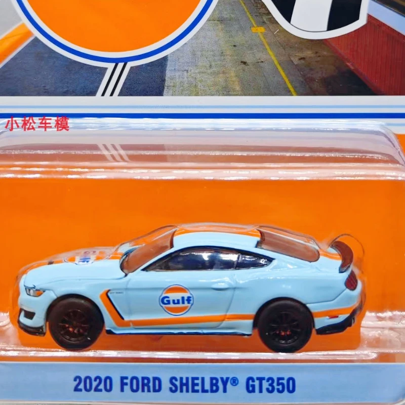 

Зеленый свет 1:64 2020 Shelby GT350 — масло Gulf, модель масла Gulf 30460, оригинальная упаковка, настенный кулон, подарок для друзей