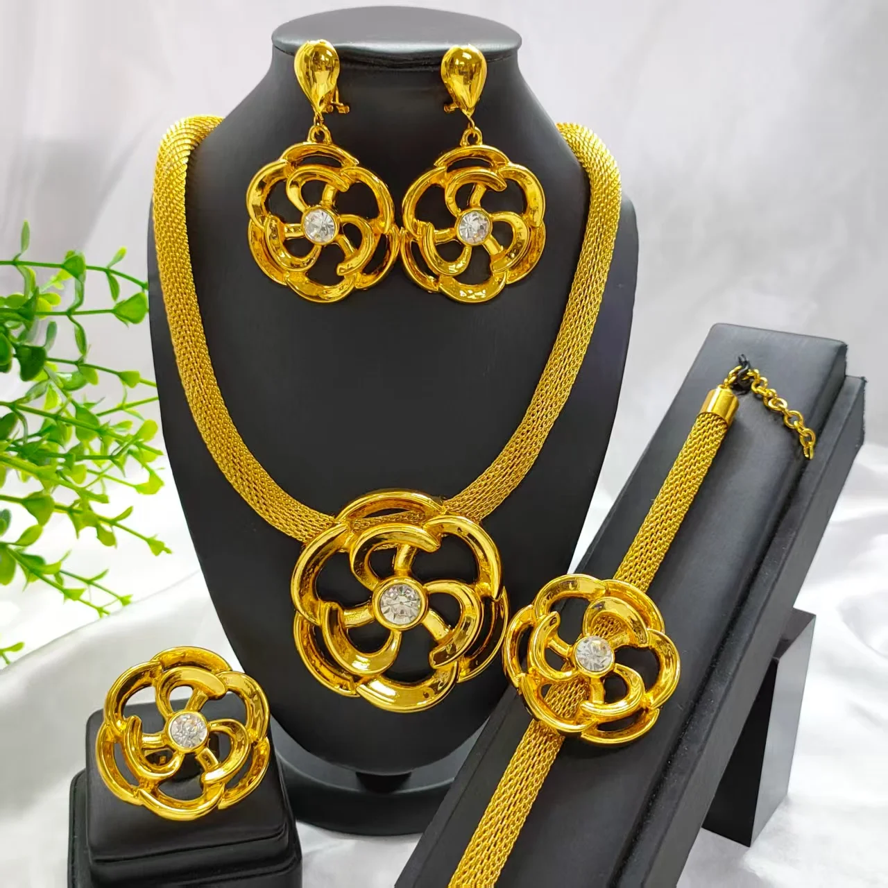 

Indian Dubai Luxury Irregular Necklace And Earrings Sets For Women Ethiopian Bridal 24k Gold Color Jewelry Set Wedding