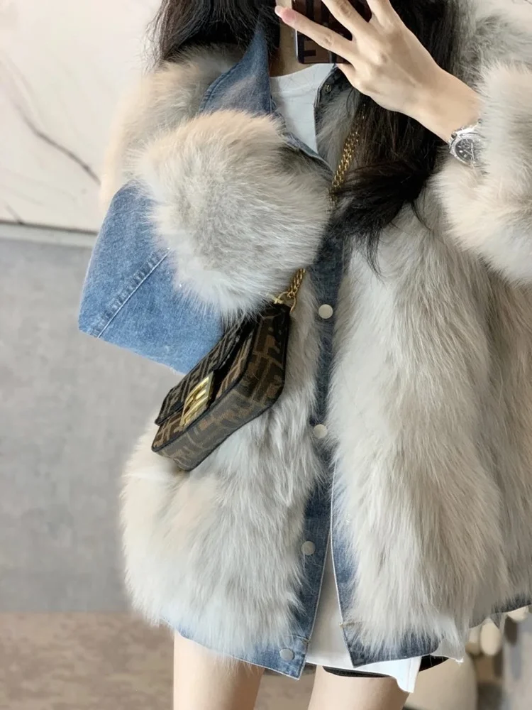 Faux Fox Fur Patchwork Blue Denim Jacket for Women Winter Fashion Feather Thick Coat Parka Chic Warm Bomber Jacket Windbreaker