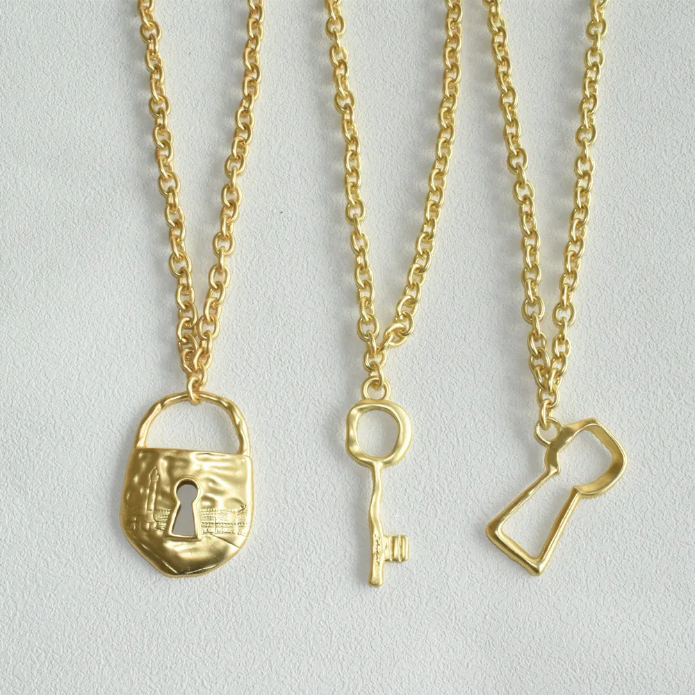 Marken-Modenschau Metall-Legierung Schlüsselschloss-Anhänger Halskette für Damen Modeschmuck Wunderschöne Pulloverkette Statement-Accessoire – Detail 7
