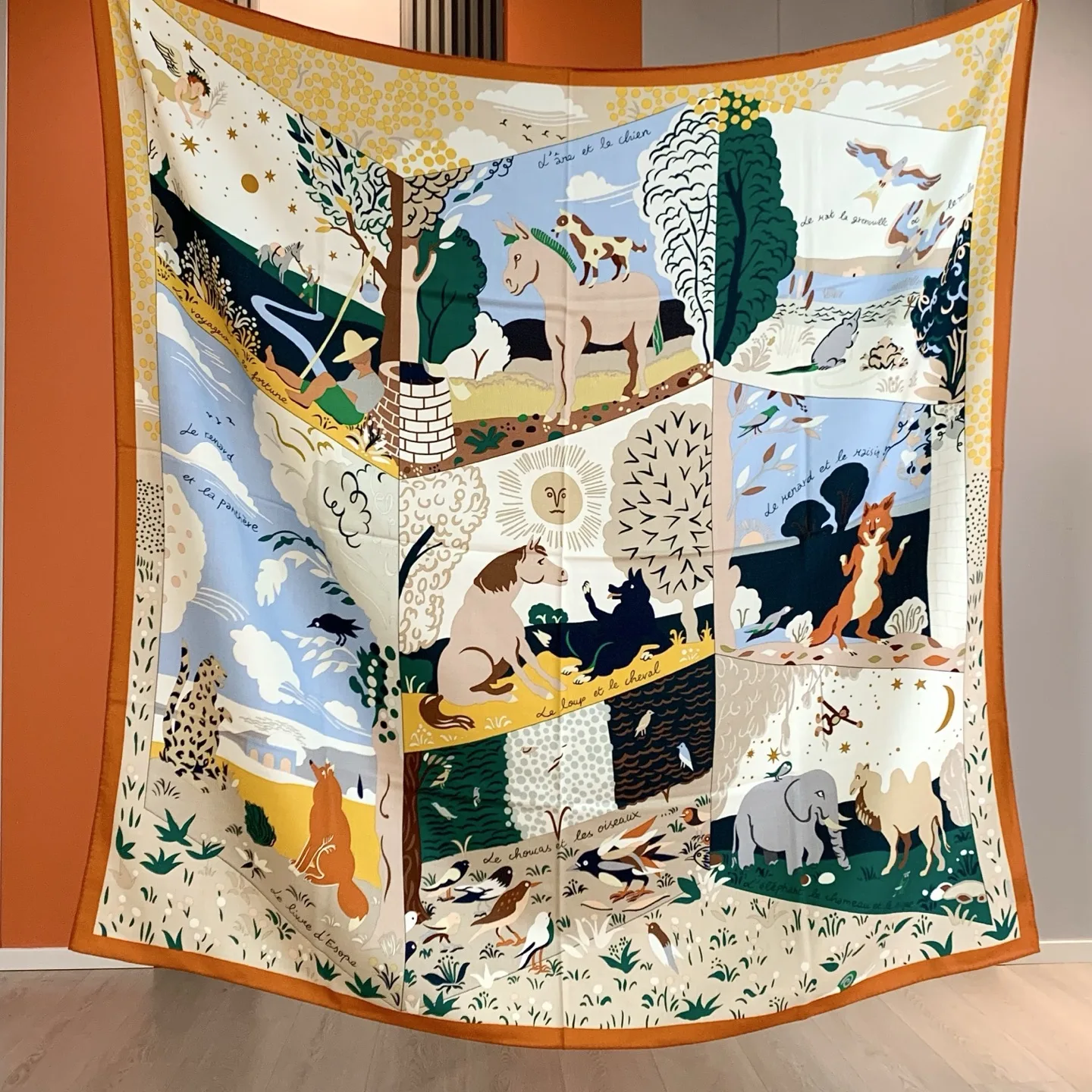 

Luxurious design animal pattern fall/winter new style 70% wool 30% silk scarf for women. Warm large shawl. Head wrap. 135*135cm