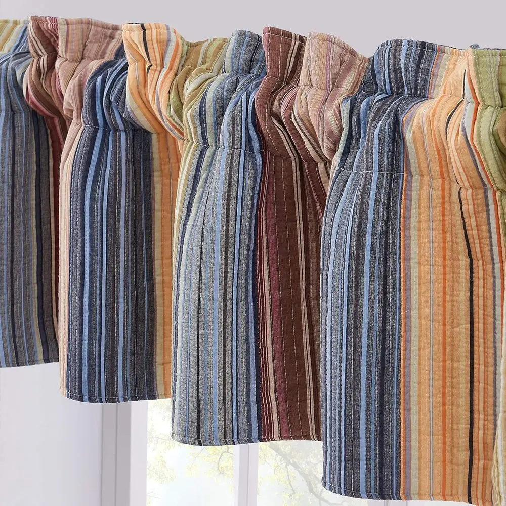 جرينلاند هوم كاتي نافذة الستارة الحمراء 84 × 21