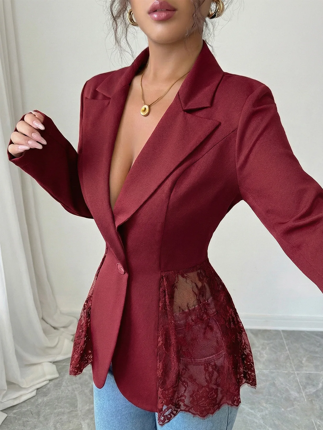 Damen-Spitzenblazer mit Kerbrevers, Ein-Knopf-Verschluss, Langarm, Schlanke Passform, Durchbrochener Patchwork-Anzug, Bürojacke für Damen – Detail 11