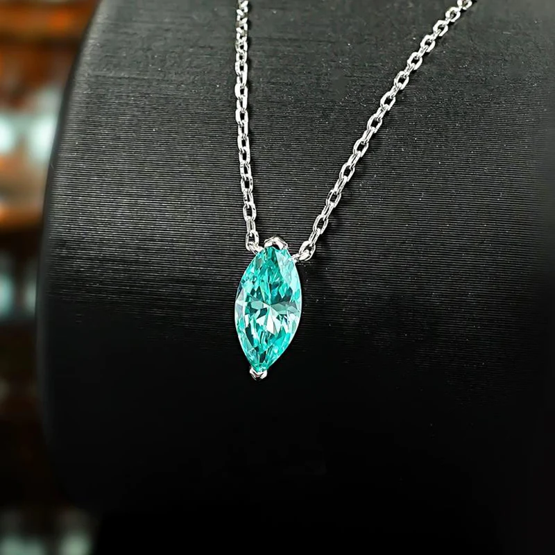Minimally Commuting Crystal Blue Horse Eye Necklace Versatile Collarbone Chain Shiny Green Zircon Earrings for Women KOFSAC
