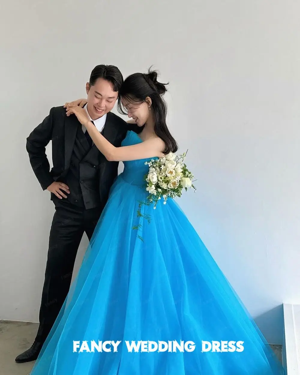 Fancy Korea Blue Strapless Wedding Dress Photo Shoot A Line Soft Tulle Sleeveless Bridal Gown customized