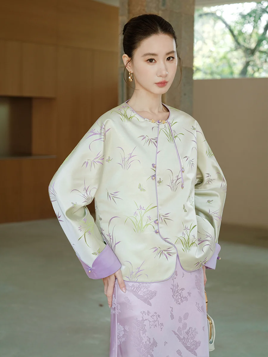 ChuCheni 중국 스타일 여성 자켓 라운드 넥 자수 플랩 슬리브 긴 폴리에스테르 짧은 길이 가을 새로운 패션