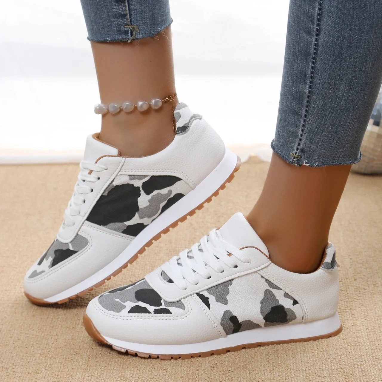 Women Platform Sneakers 2024 NEW Round Toe Low-top Leopard Wedge Shoes for Women\'s Size 43 Lace Up Socofy Casual Sports Shoes