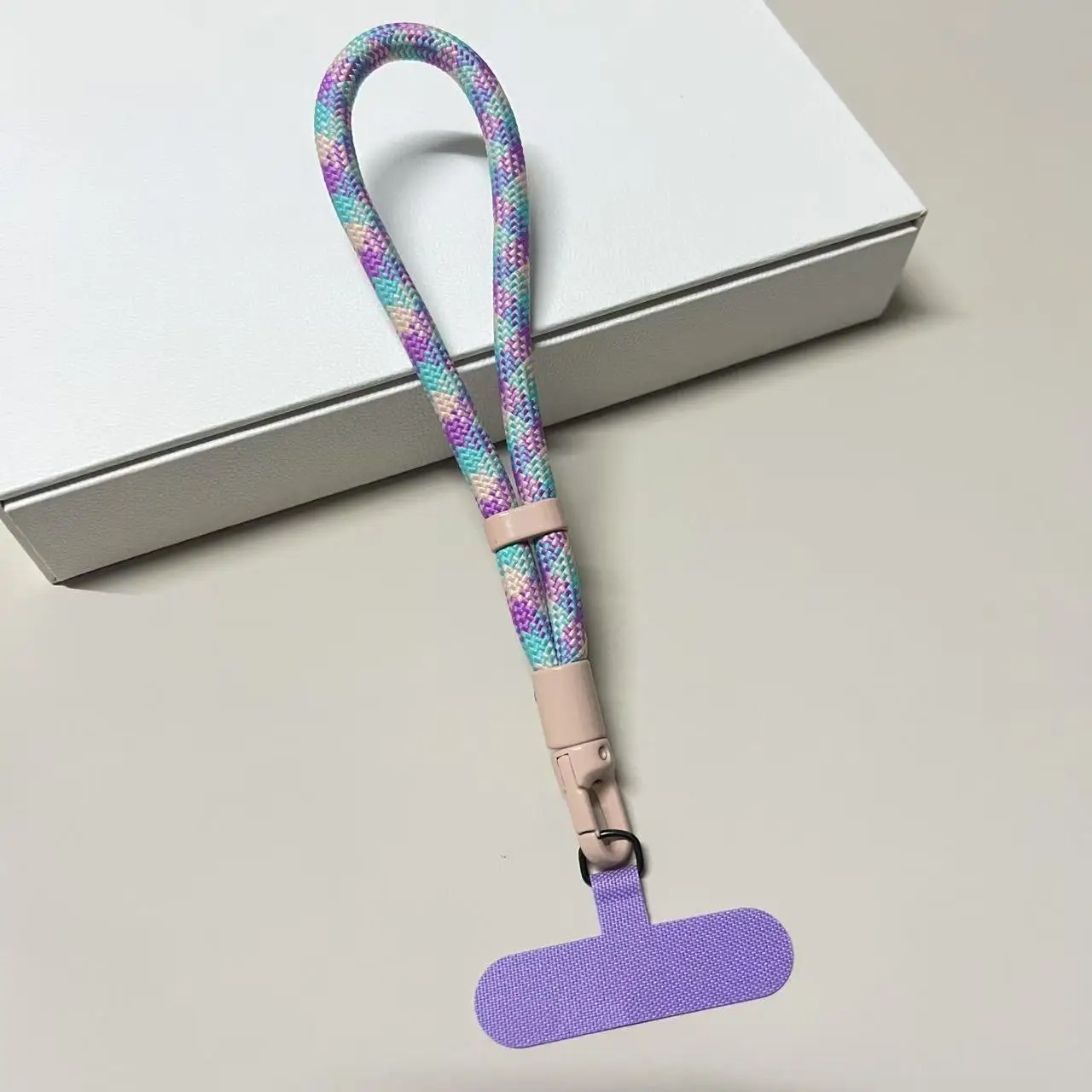 360-Degree Rotating Mobile Phone Lanyard