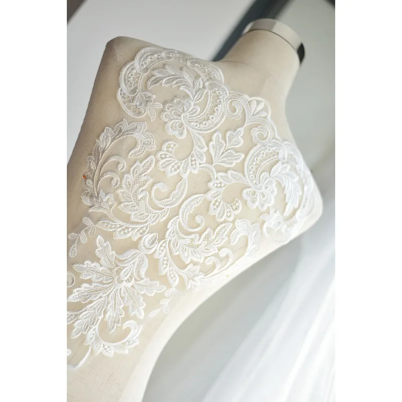 New Fashion Embroidery Lace Stickers Mesh Handmade DIY High End Wedding Materials Clothing Dress Decoration Accessories