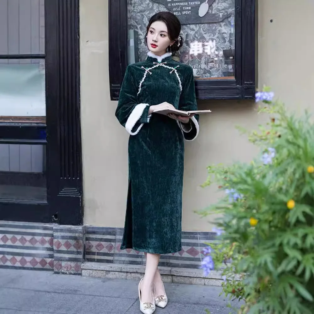 Dark Green Cheongsam New 2024 Women's New Chinese Style Autumn Winter Long Sleeved Thickened Improved Young Style Qipao Dress