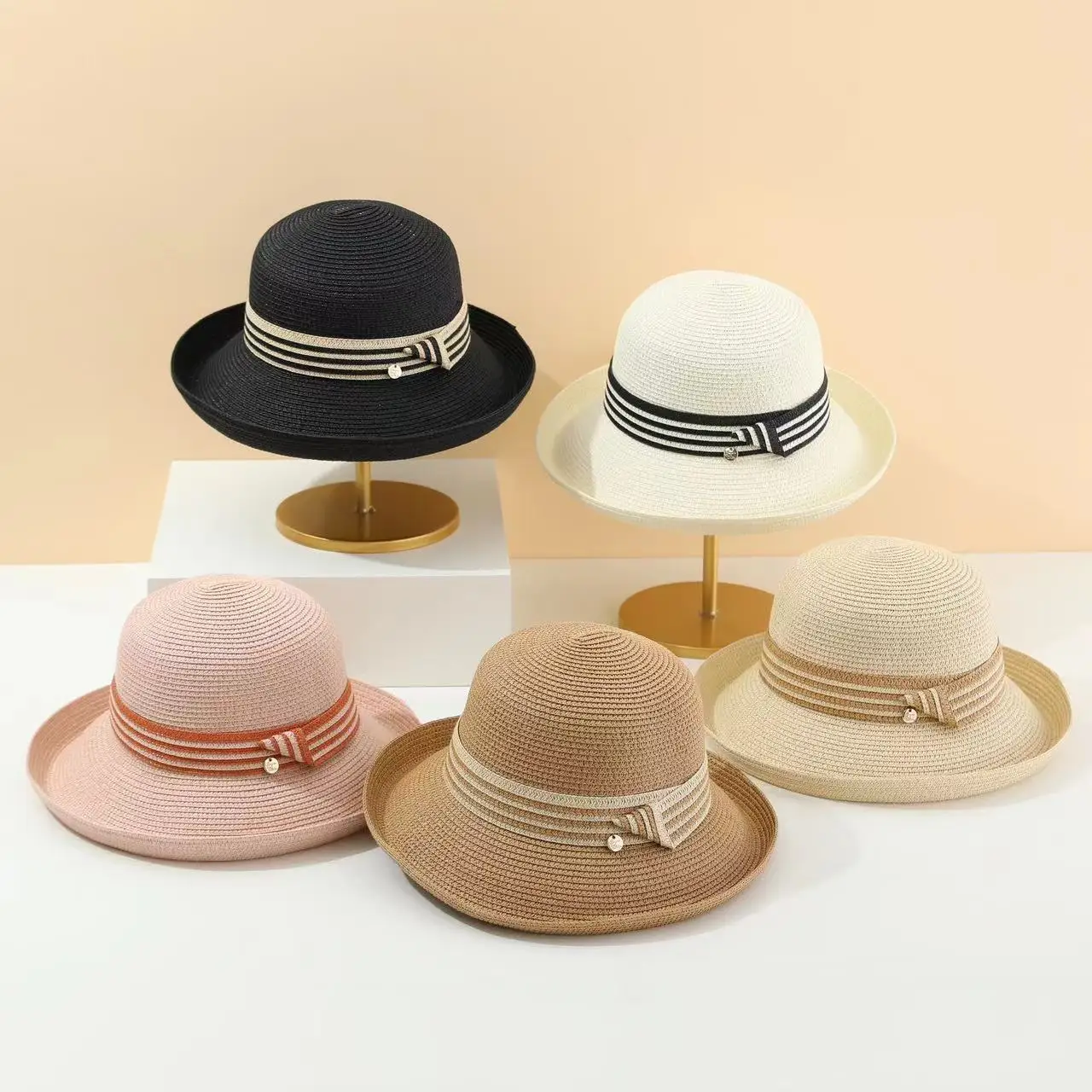 Sun Hat Female Summer French Style Curved Brim Straw Hat British Retro Black Sun Protection Hat Travel Foldable Sun Hat Tide