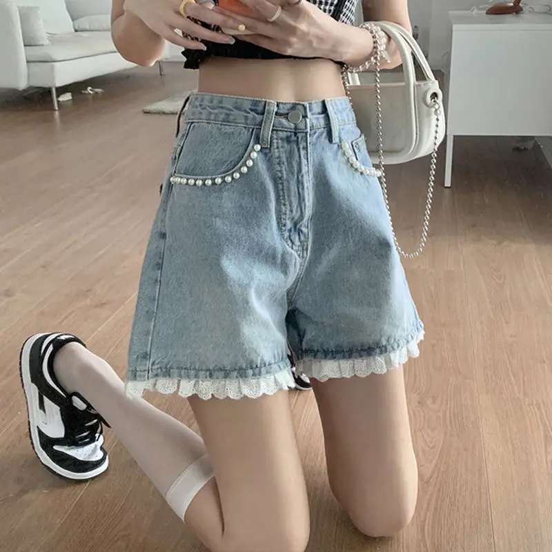 

plus Size Denim Shorts Lace Trim Loose Wide Leg Pants High Waist Zipper Closure Spring Summer Casual Women's Jeans