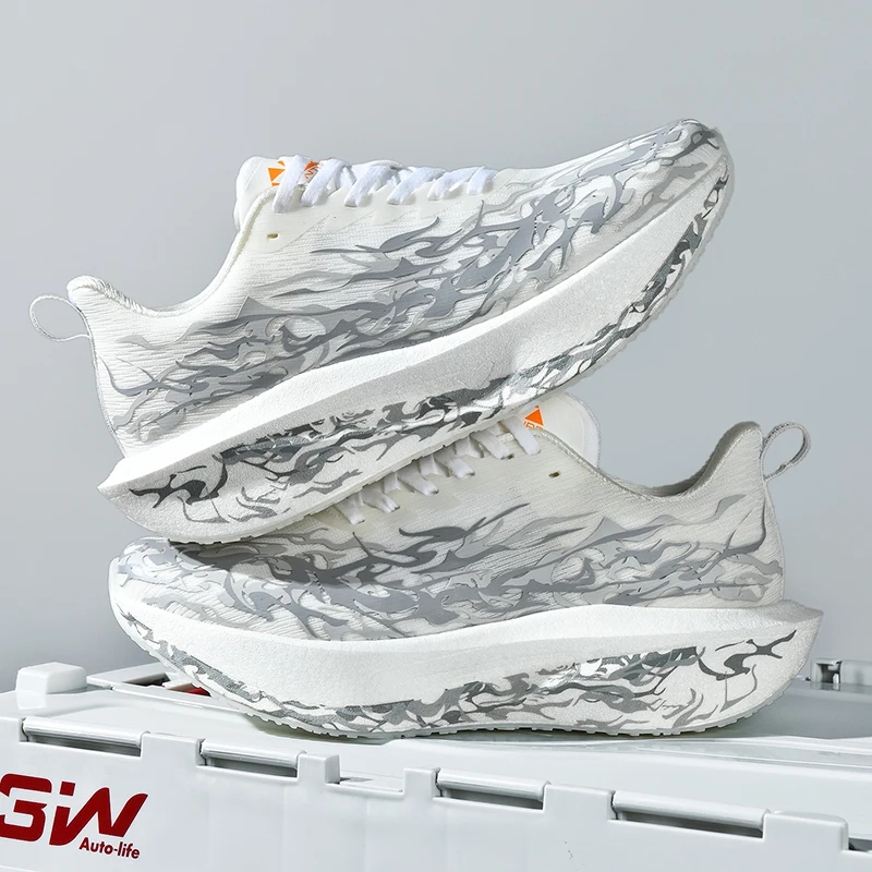 Men Sports Running Shoes Casual Marathon Carbon Plate Breathable Lightweight Women's Fluorescence Athletic Nonskid Sneakers