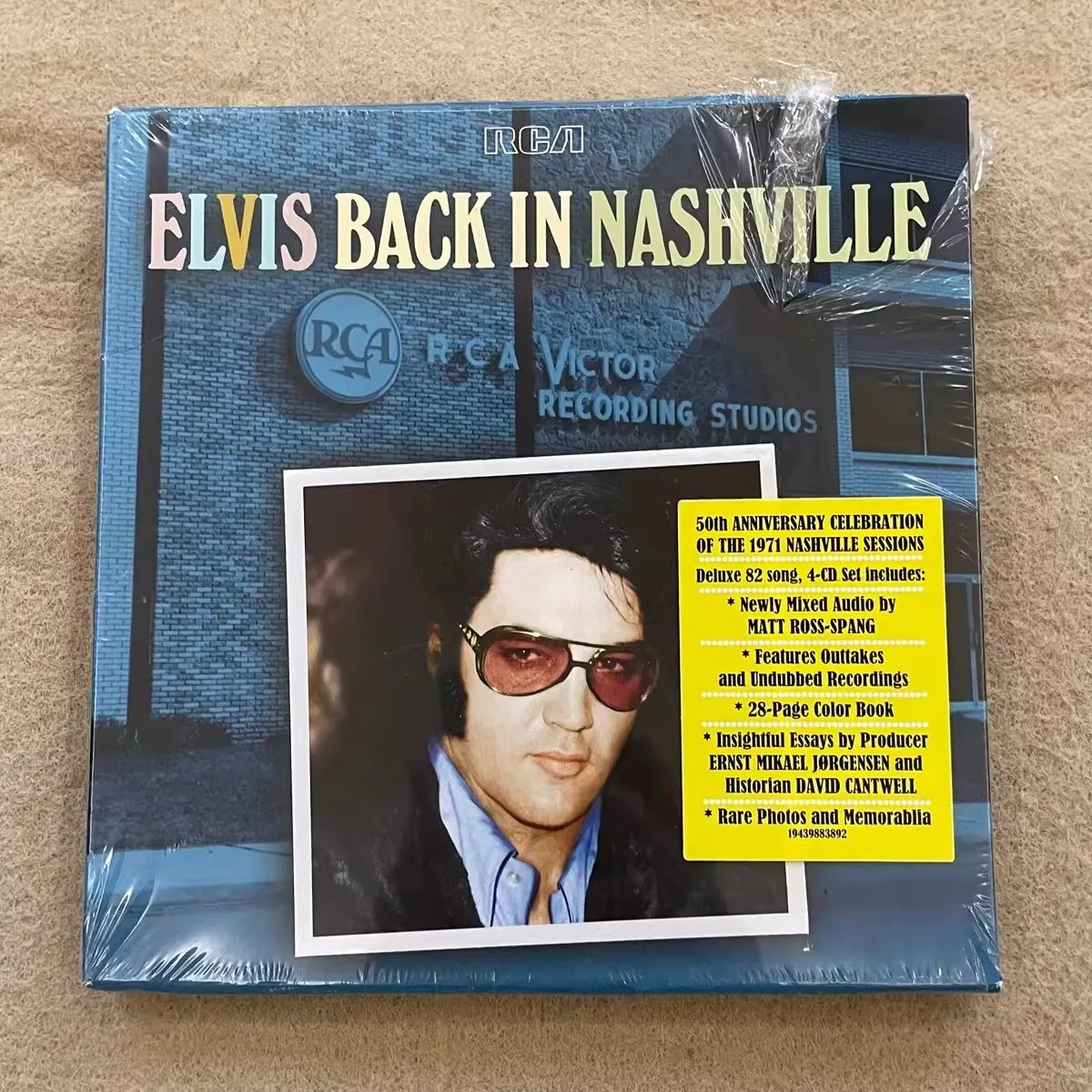 

Элвис Пресли: Возвращение в Нэшвилле, 4CD, Делюкс-издание – Король рок-н-ролла: Нэшвилльские сессии 1971 года, коллекционный музыкальный альбом