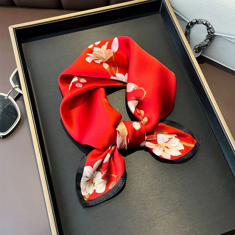 

Flower 100% Silk Square Scarf Women Satin Shawl Wrap Hijab Female Hair Band Wrist Luxury Headkerchief 53cm Echarpe 2024 Bandana