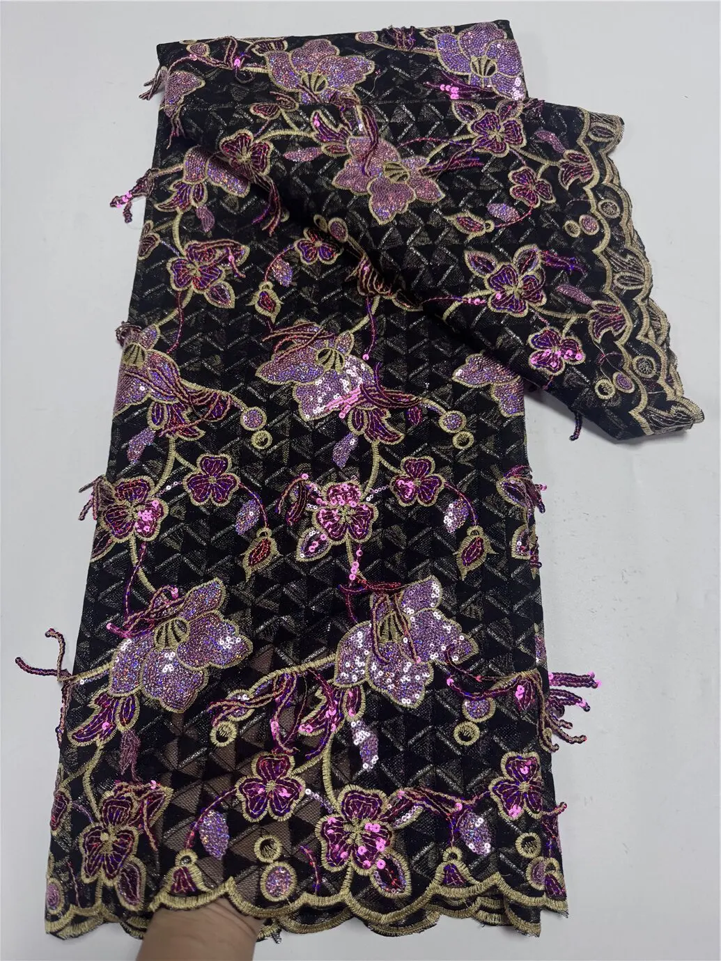 

Hot Sale French Mesh Tulle Lace Fabrics 5 Yards African Embroidery Sequins Lace Fabrics For Wedding Party Dress 19A18