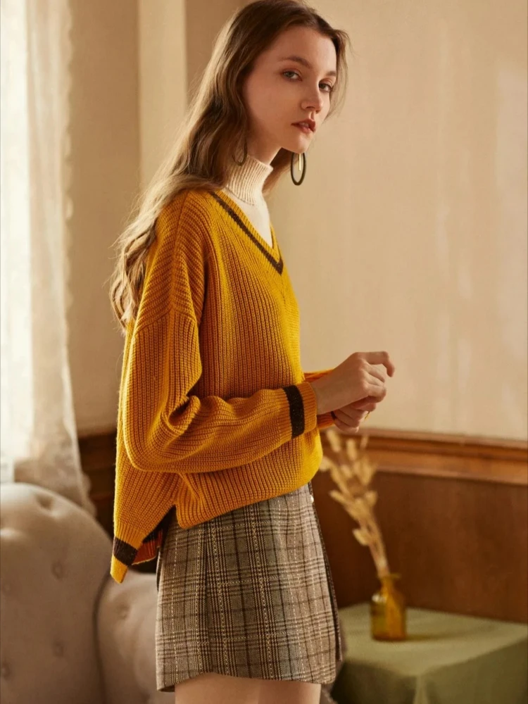 OLrain Women Plaid Shorts 2025 Summer Fashion Irregular Pearl Button Slit A-Line Office Lady Vintage Shorts Skirts N56QB13360