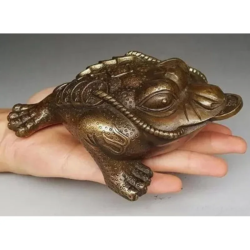 Antique Bronze 3 legged 7 stars Lucky fortune Jin Chan toad Feng Shui Statue