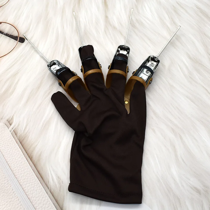 

Plastic Wolverine Claws Gloves Toy for Men Halloween Cosplay Costume Masquerade Prop Comic Con Party Favors Gift for Kids Adults