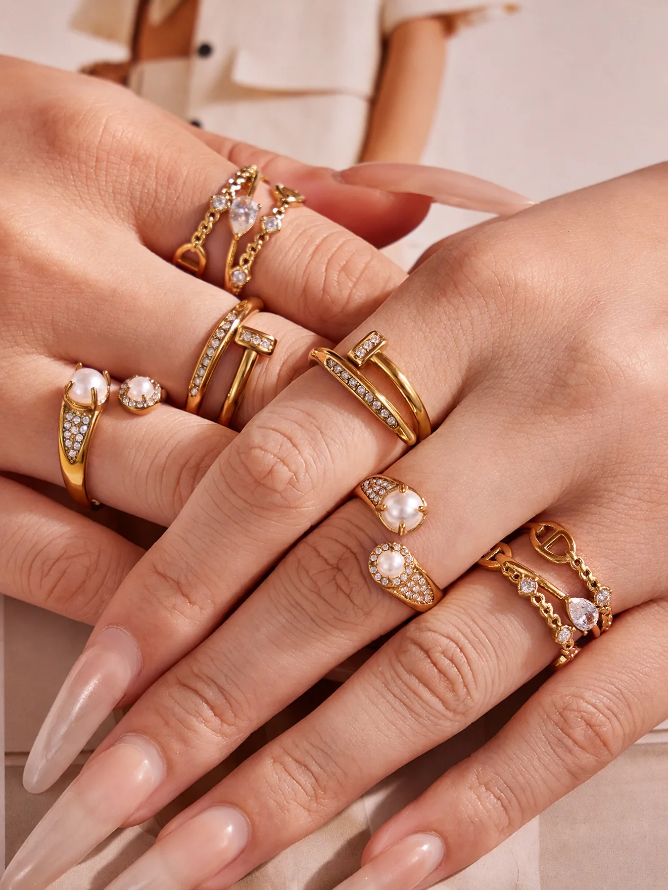 316L Edelstahlring, mehrlagig, mit Perlen und Zirkonia, tropfenförmig, offener Ring, 18 Karat vergoldet, schick, modern, zarter Schmuck für Damen – Detail 4