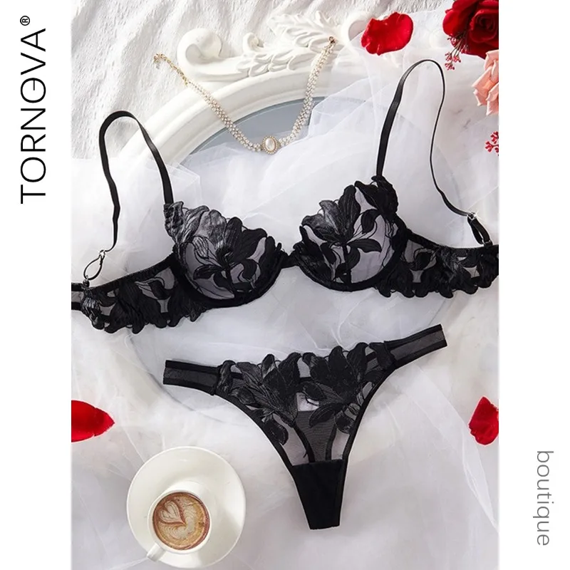 

Tornova женское кружевное прозрачное сексуальное интересное тонкое модели нижнего белья трусики тонкий сетчатый вязаный комплект сексуального нижнего белья на тонких бретельках