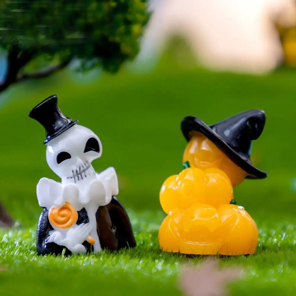 Multicolor Miniature Witch Figurine Halloween Resin Cartoon Pumpkin Statue Party Ornaments Micro Landscape Desktop Knick-knack