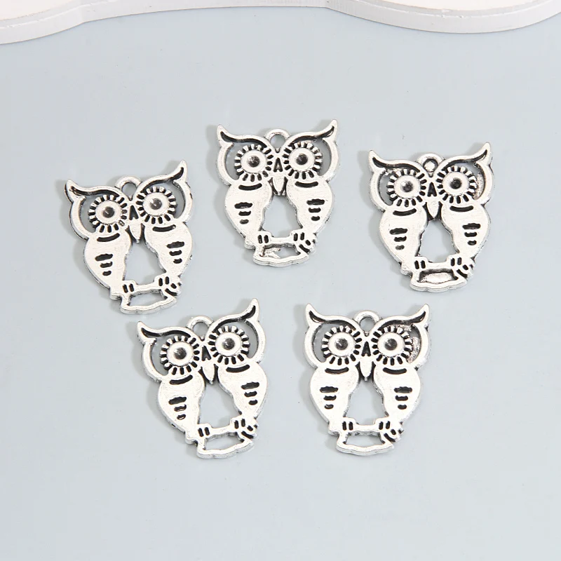 20pcs Cute Owl Charms Smart Animals Hollow Metal Silver Color Pendants For Necklace Making DIY Handmade Jewelry Findings