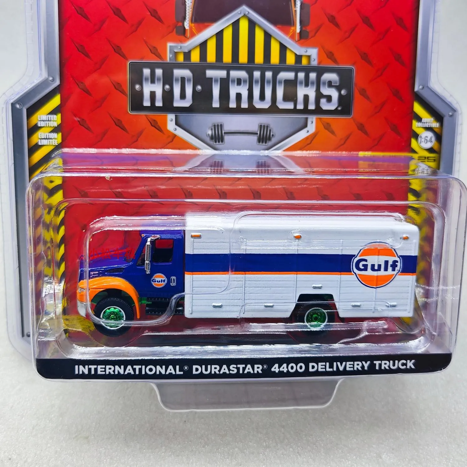 

INTERNATIONAL 1:64 Durastar 4400 DELIVERY TRUCK Simulation Diecast Car Metal Alloy Model Car decoration display collection gifts