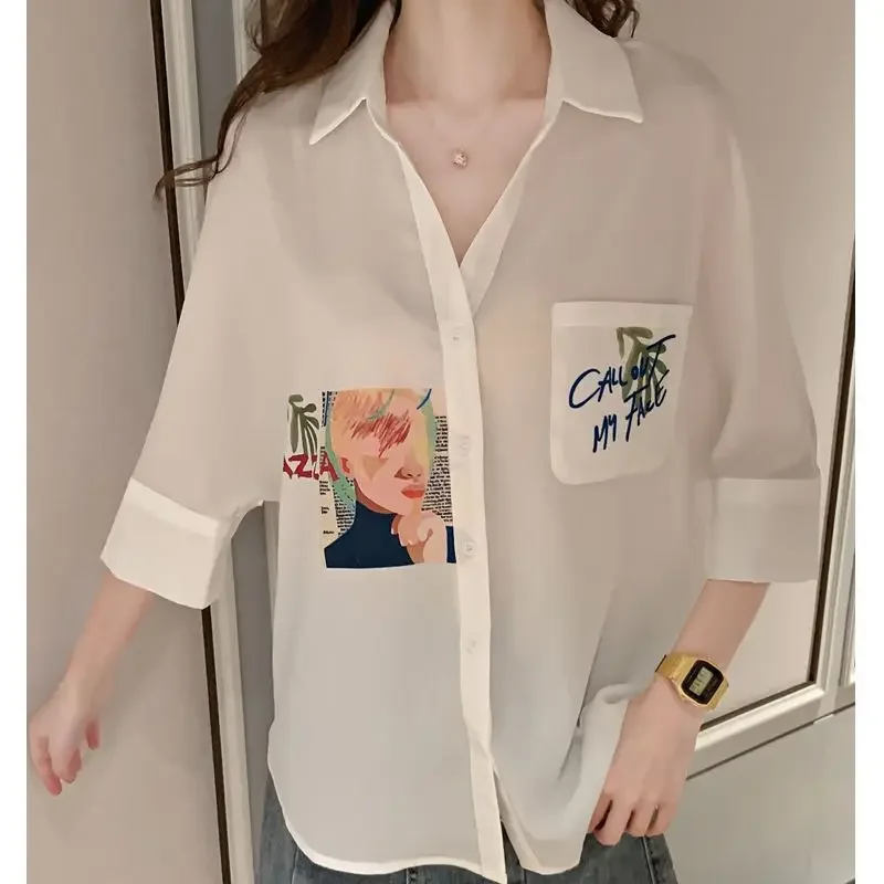 

Белая женская корейская рубашка с принтом, тонкие карманы, лоскутная свободная модная блузка с рукавами 3/4, новая повседневная милая одежда XQ375