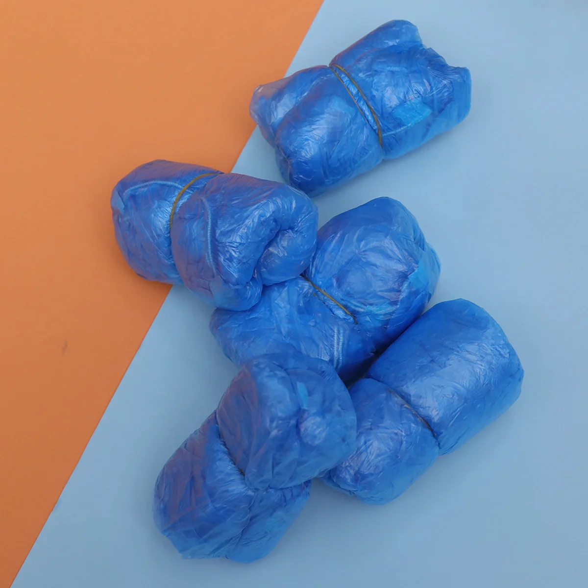 

100Pcs Blue Disposable Overshoes Waterproof Plastic Shoe Covers for Carpet Cleaning Home Office Car Elasticated Secure Fit