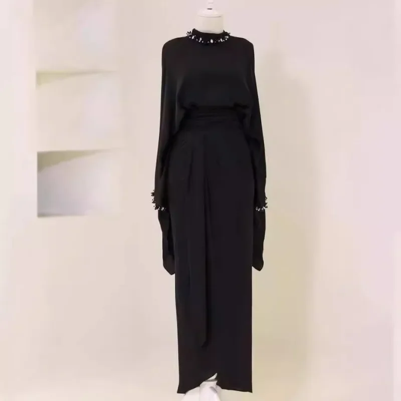 

New diamond-encrusted temperament bat-sleeved top elegant waist skirt set women's robe DB7028