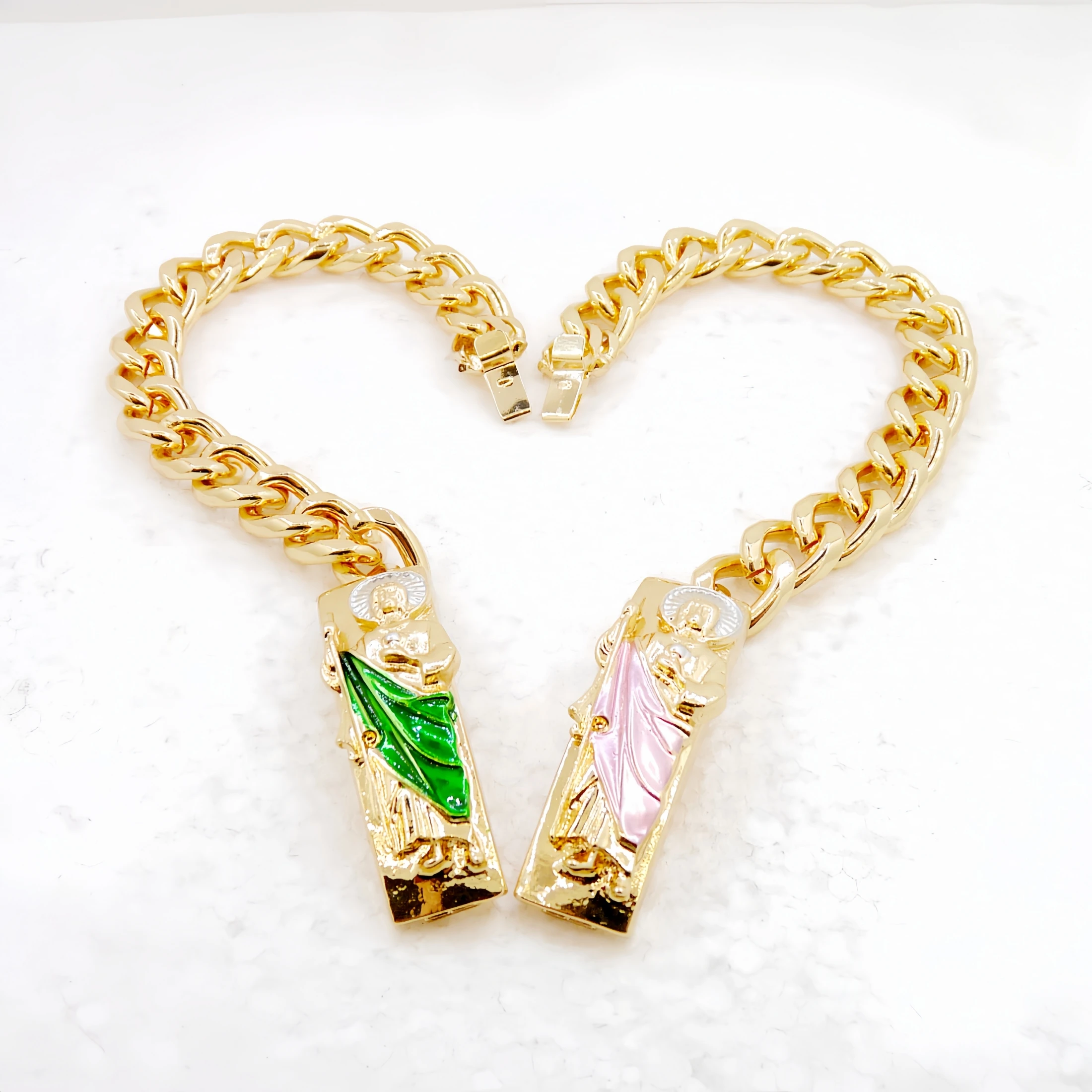 سلسلة سانت جود هيب هوب الكوبية ، سوار سان جوداس ، مجوهرات دينية للرجال