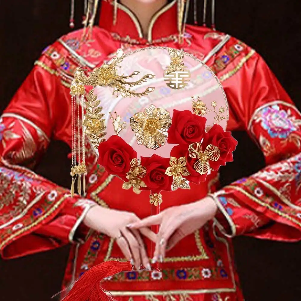 

Handheld For Bride Gold Red Bridesmaid Wedding Decorative Chinese Wedding Vintage Decor Craft Bouquet Photography Ornaments Fan