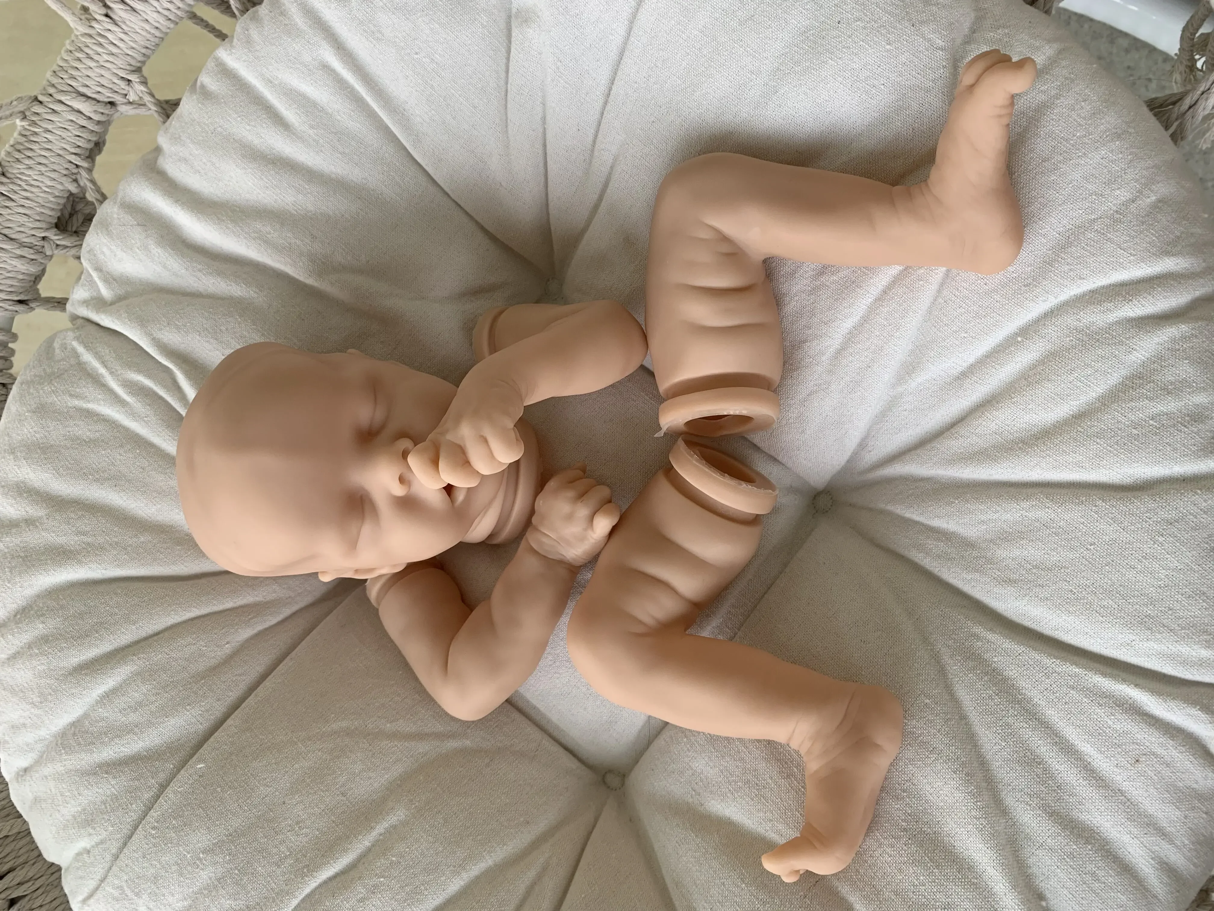 Kit bambola rinata da 18 pollici TWIN Un tocco reale davvero realistico molto morbido colore fresco non verniciato parti di bambola non finite fai da te