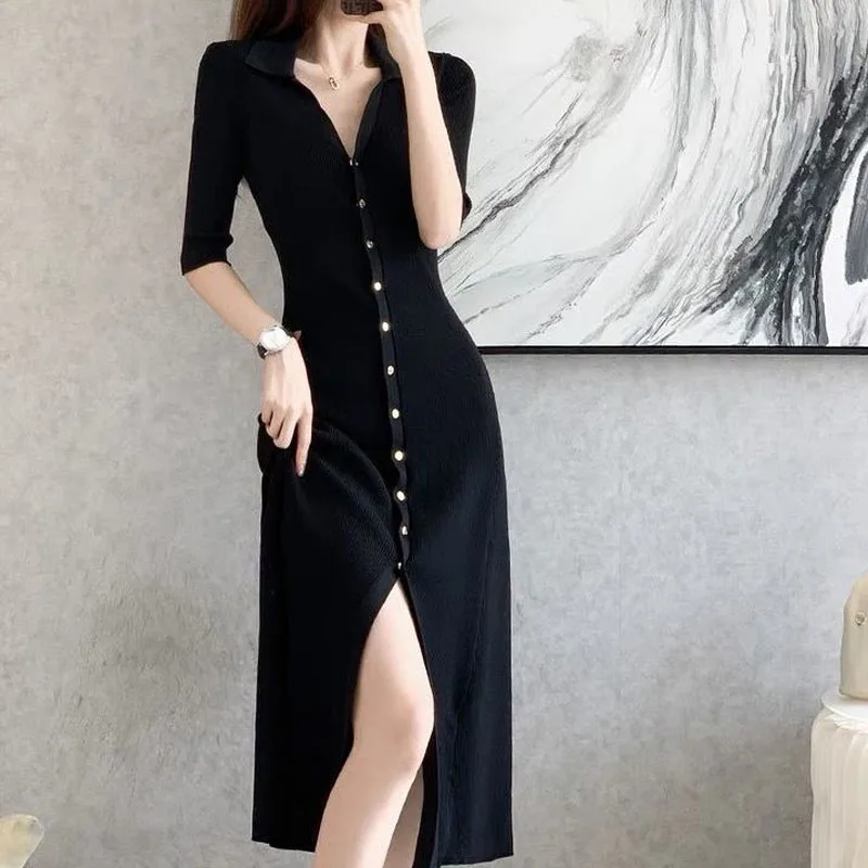 2024 Summer New Women Temperament Solid Color Lapel Collar Single-breasted Slim Fashion V-neck Mid Length Version Knitting Dress