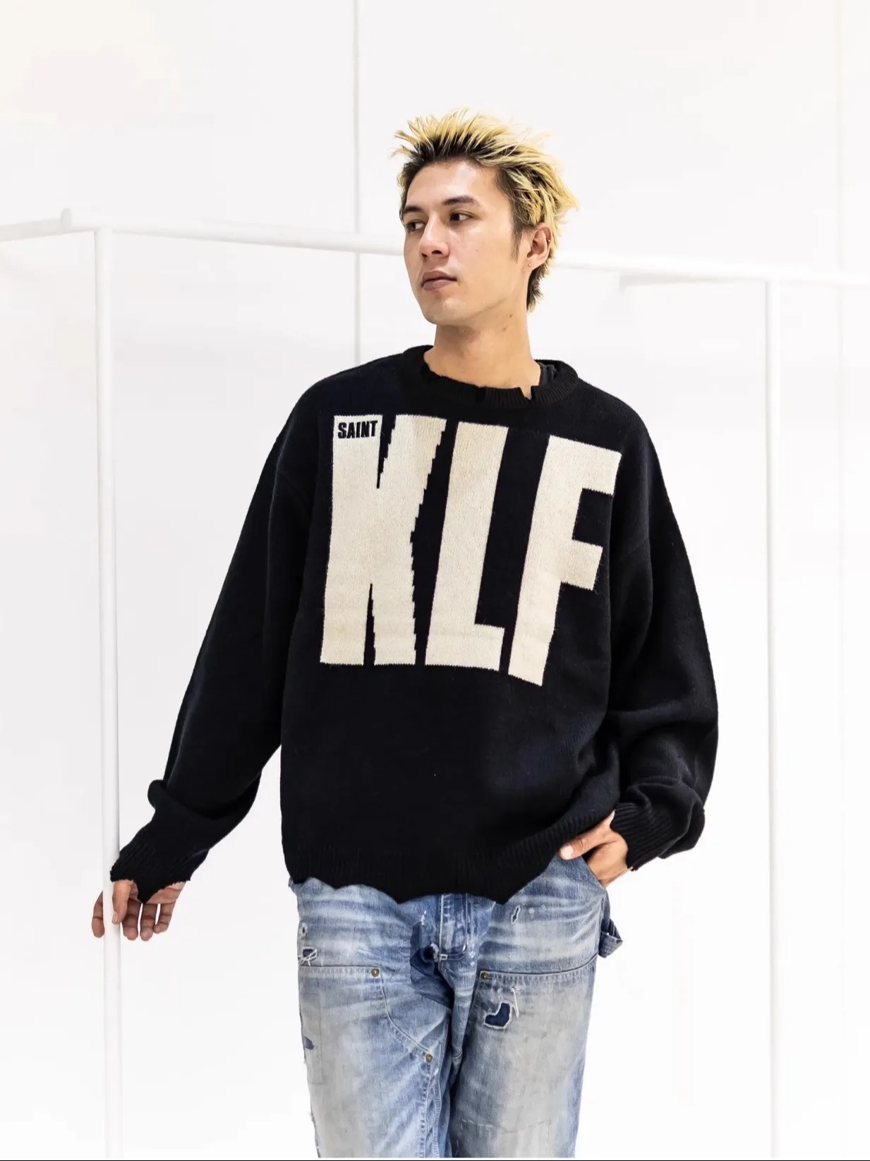 

Вязаный свитер оверсайз KLF American Style с вышивкой и рваными элементами для мужчин и женщин, зимняя повседневная одежда для дома и комфортного отдыха