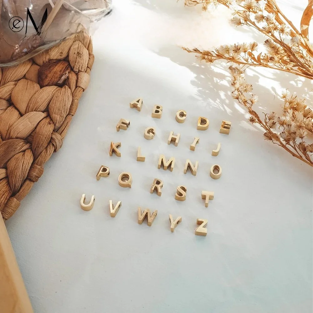 

10 шт., изысканный подвеска в форме сердца с золотой буквой и именем, кулон для изготовления женского ожерелья, оптовая продажа, ювелирное изделие с алфавитом A-Z, подарок