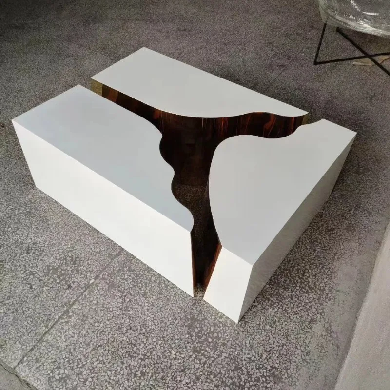 Table basse argent or de forme spéciale en acier inoxydable