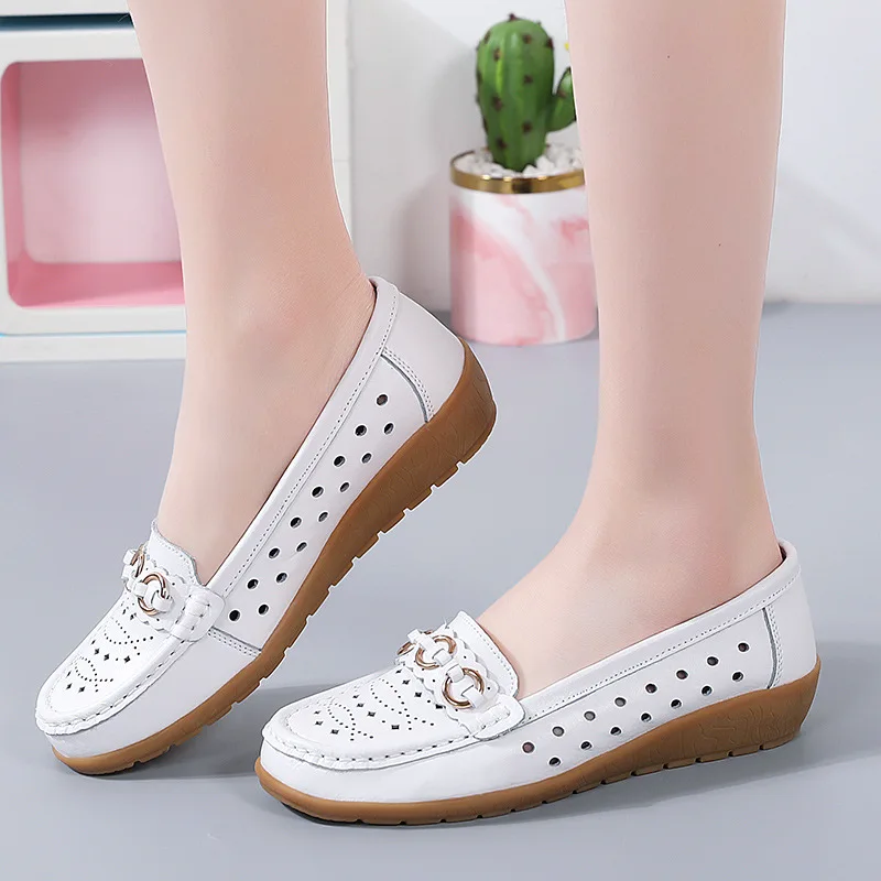 Summer Women\'s Loafer Ladies Breathable Hollow Flats Shoes Office Slip-on Moccasins Zapatos Mujer Fashion Casual Shoes Plus Size