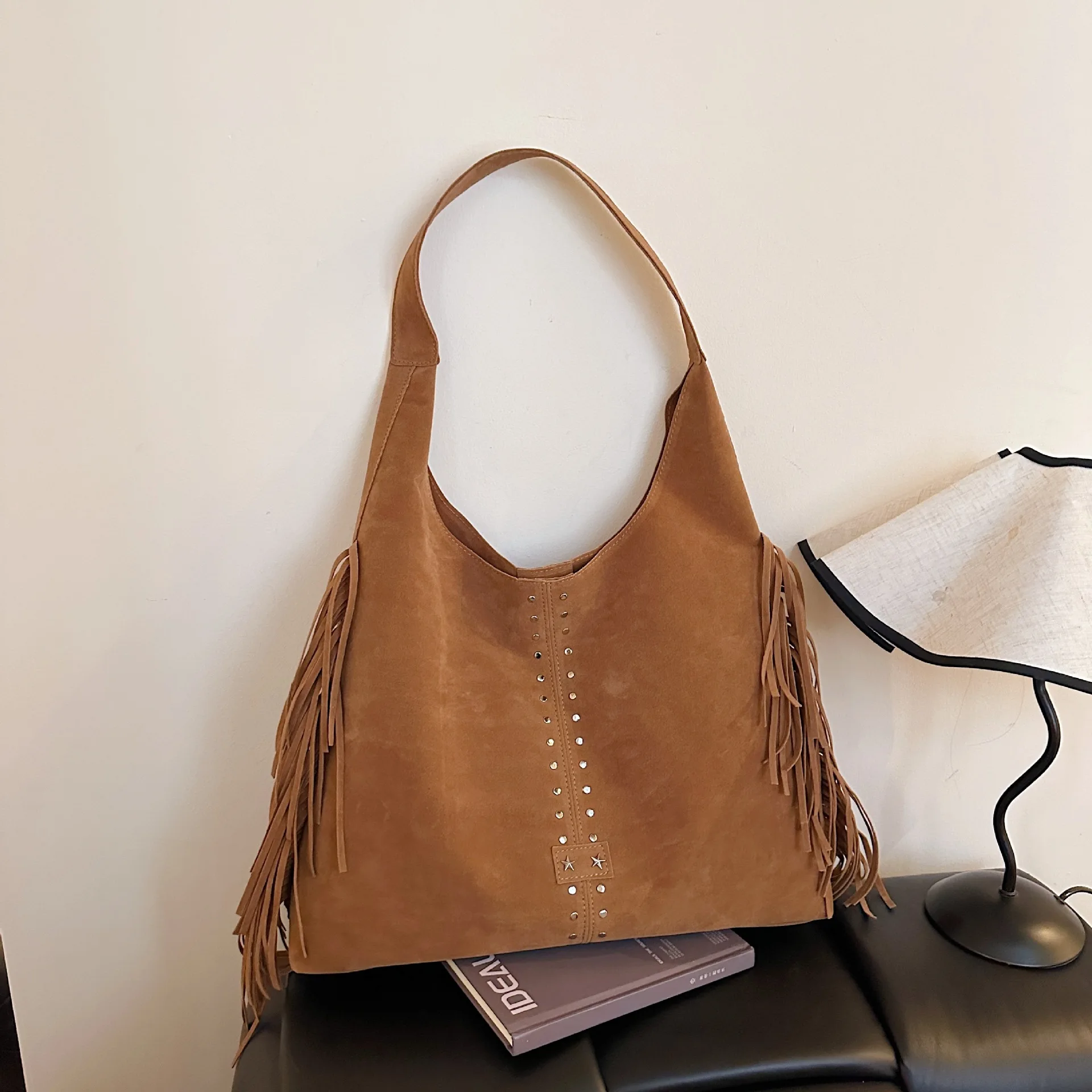 Ruime draagtas uit 2025, nicheschoudertas voor dames, casual vintage crossbody, minimalistische dag tot nachttas, getextureerde sling