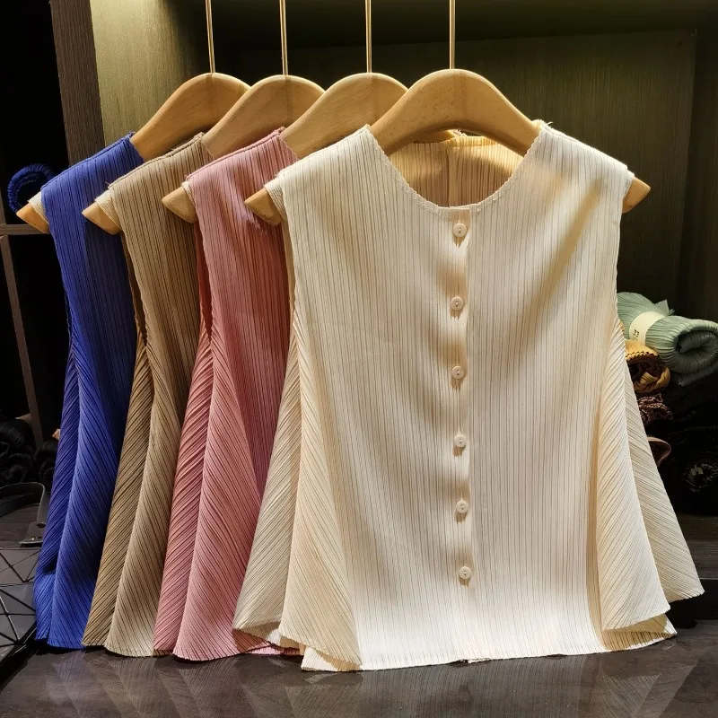 

Miyake Pleated Vest T-Shirt Summer New Fashion Elegant Round Neck Solid Color Sleeveless Shirt Women's Lightweight Stretch Top